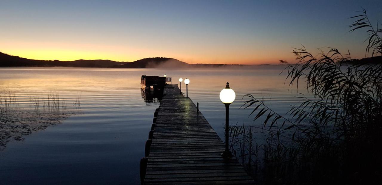 Kairos On The Lake, Swartvlei Lake, Sedgfield, Garden Route Седжфийлд Екстериор снимка