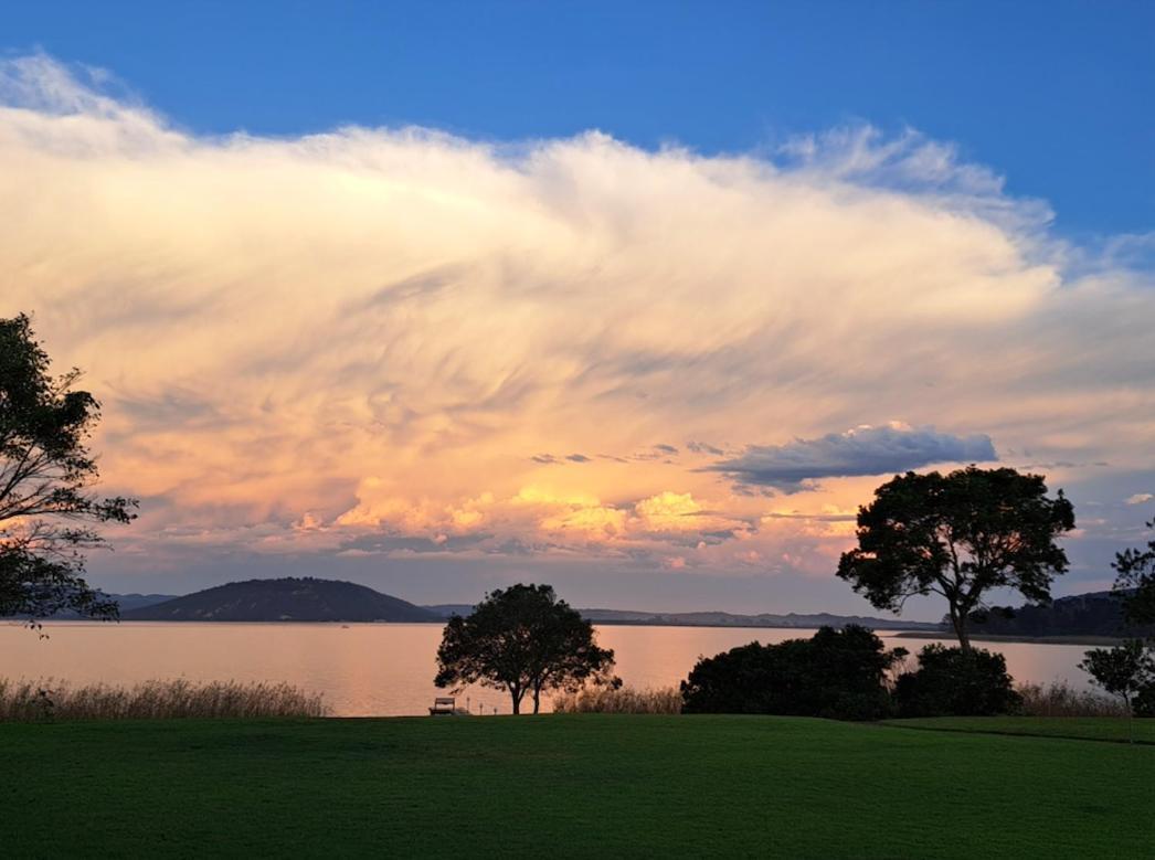 Kairos On The Lake, Swartvlei Lake, Sedgfield, Garden Route Седжфийлд Екстериор снимка
