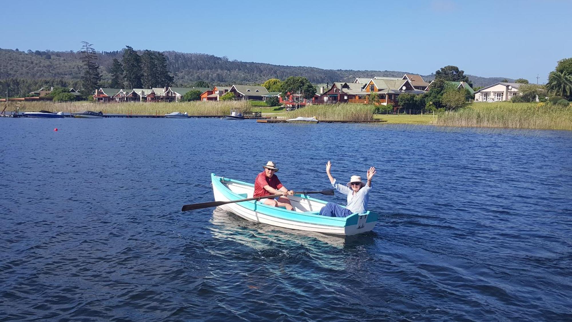 Kairos On The Lake, Swartvlei Lake, Sedgfield, Garden Route Седжфийлд Екстериор снимка